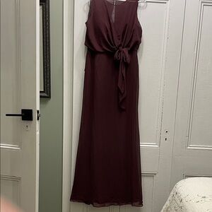 Azazie Burgundy Sleeveless Tie-Front Maxi Dress size 12 Large Sangria